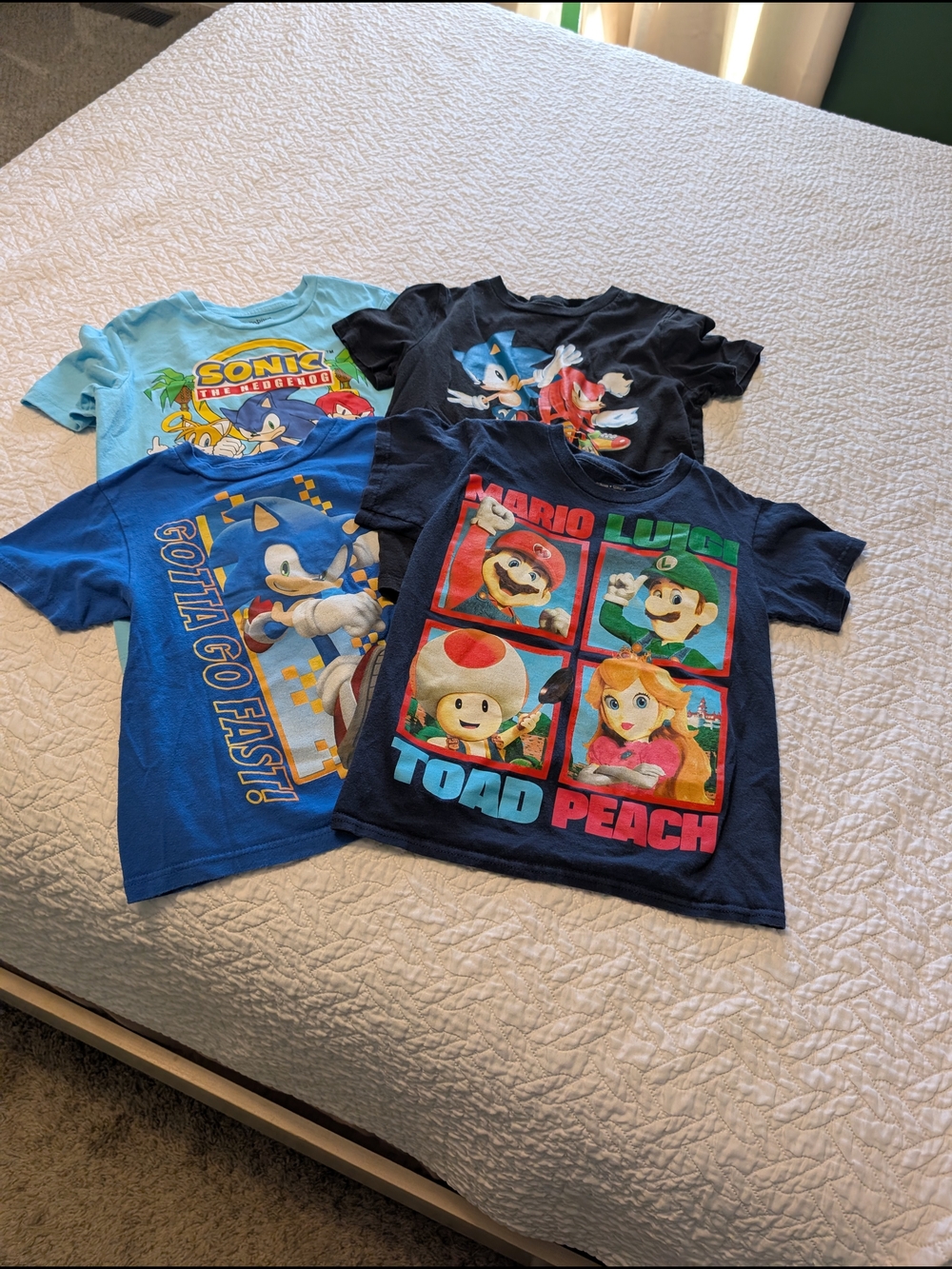 Kids Super Mario & Sonic Graphic Tees Set
